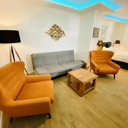 Kuschelecke, 100m Zum Alten Strom * Росток