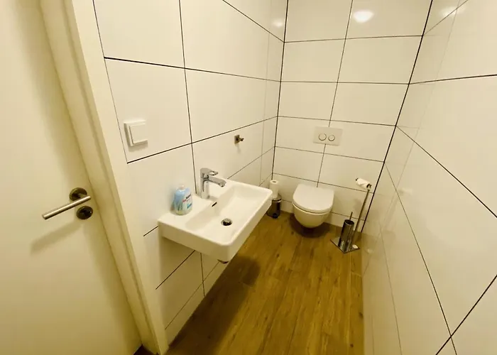 アパート Kuschelecke, 100m Zum Alten Strom ロストック